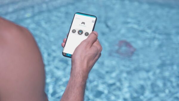 App móvil de control de robot de piscina